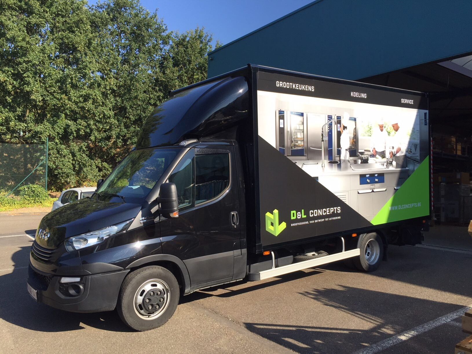 38404830_1895036000553368_2028478376334852096_n 38404830_1895036000553368_2028478376334852096_n