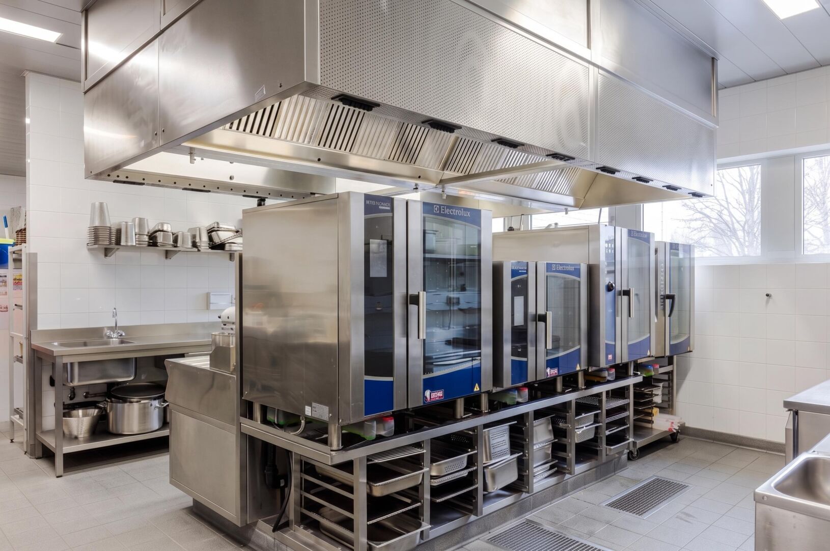 Ovens D&L Concepts opgepoetst